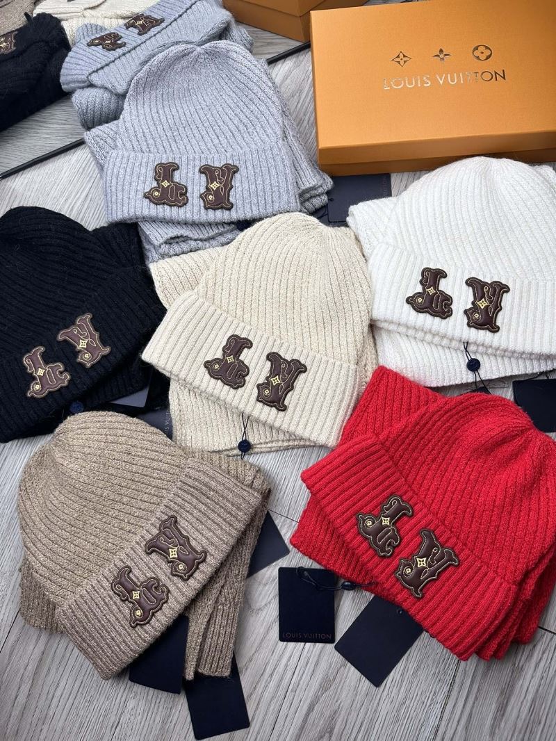 Louis Vuitton Caps Scarfs